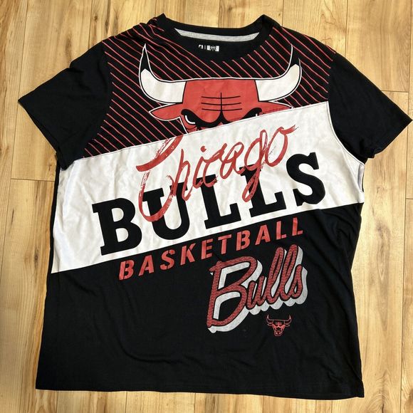 Chicago Bulls Mens XXL Tee NBA All Over Front Print Black Short Sleeve - Picture 3 of 9